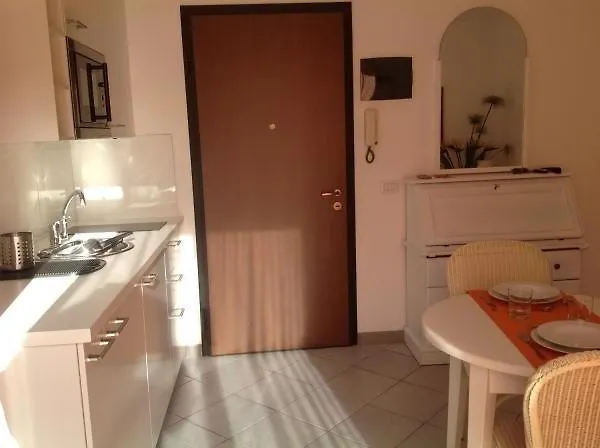 Attico Al Centro Apartment *