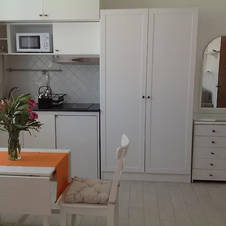 Attico Al Centro 公寓