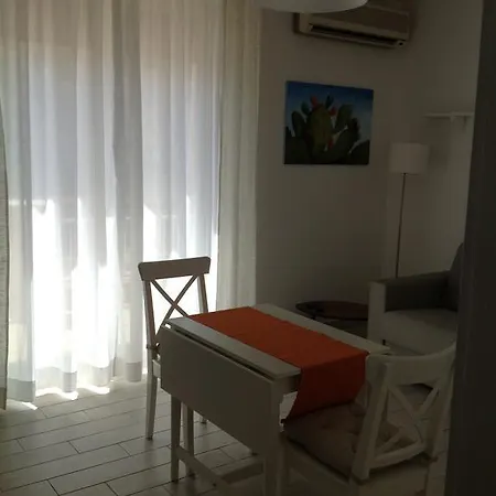Апартаменти Attico Al Centro Чефалу